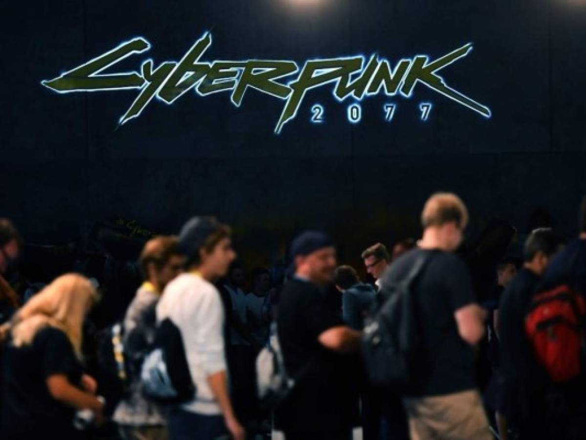 'Cyberpunk 2077', 'una obra maestra' del videojuego, llena de errores