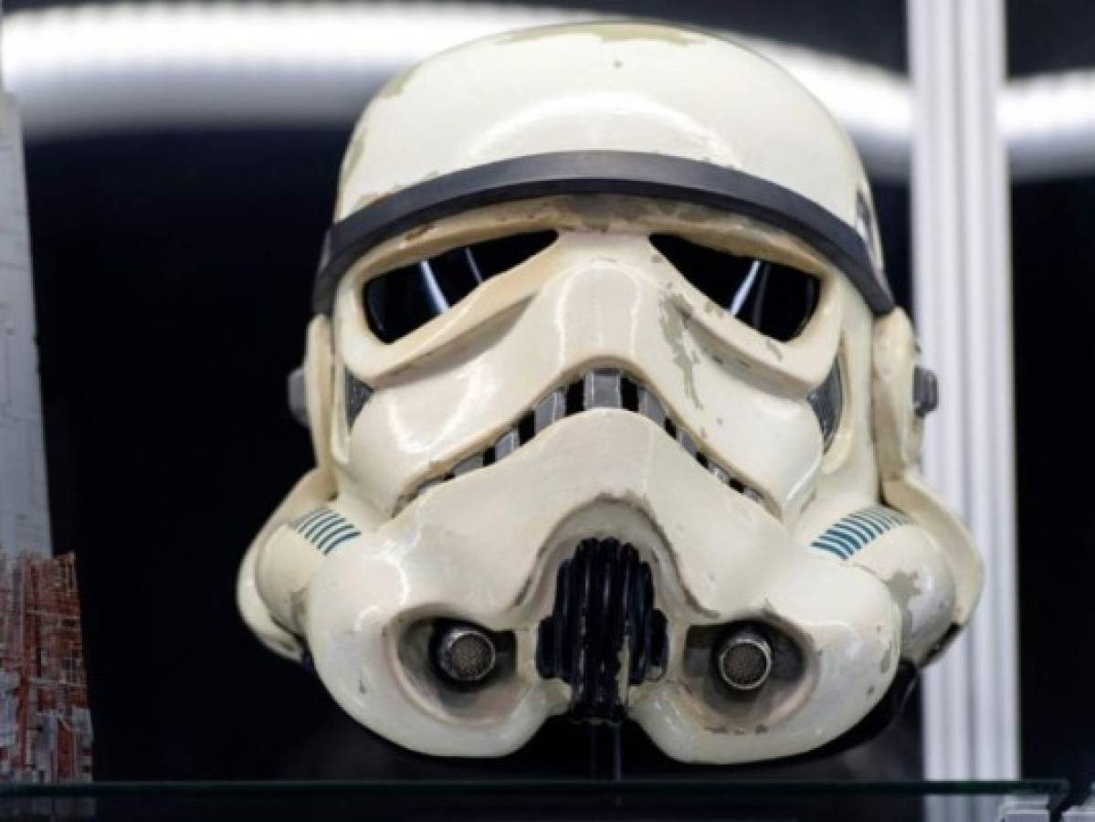 Encuentran en bolsas de basura objetos de Star Wars que valen medio millón de dòlares