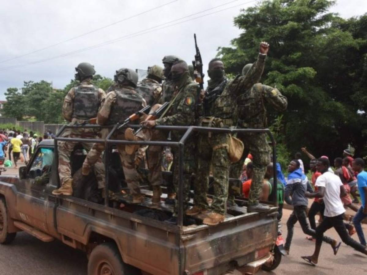 Militares dan golpe de Estado en Guinea y capturan al presidente