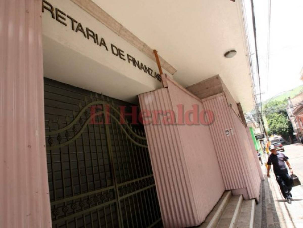 Finanzas ordena congelar el Fondo Departamental tras polémica por manejo de recursos públicos