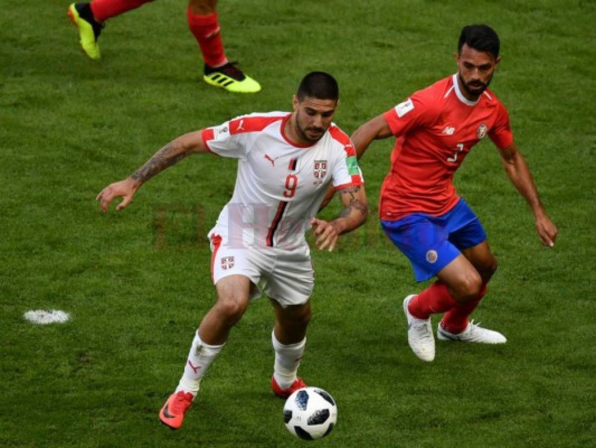 Costa Rica debuta amargamente en Rusia 2018 al caer 0-1 ante Serbia