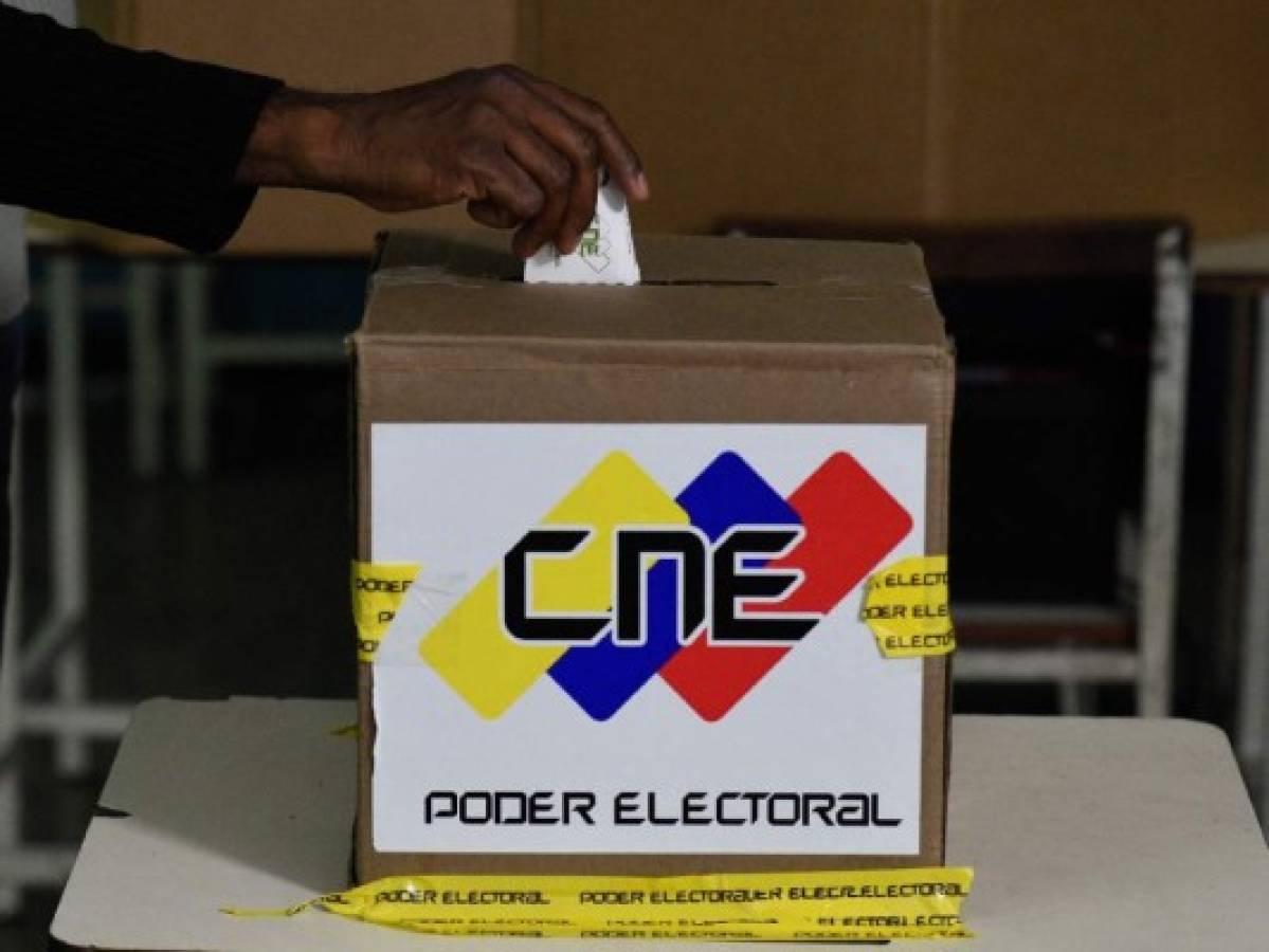 Estados Unidos denuncia elecciones ilegítimas en Venezuela