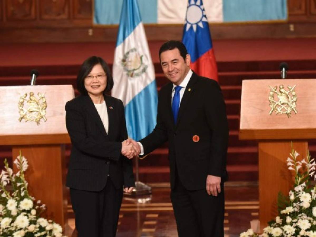 Presidenta de Taiwán garantiza su respaldo económico a Guatemala