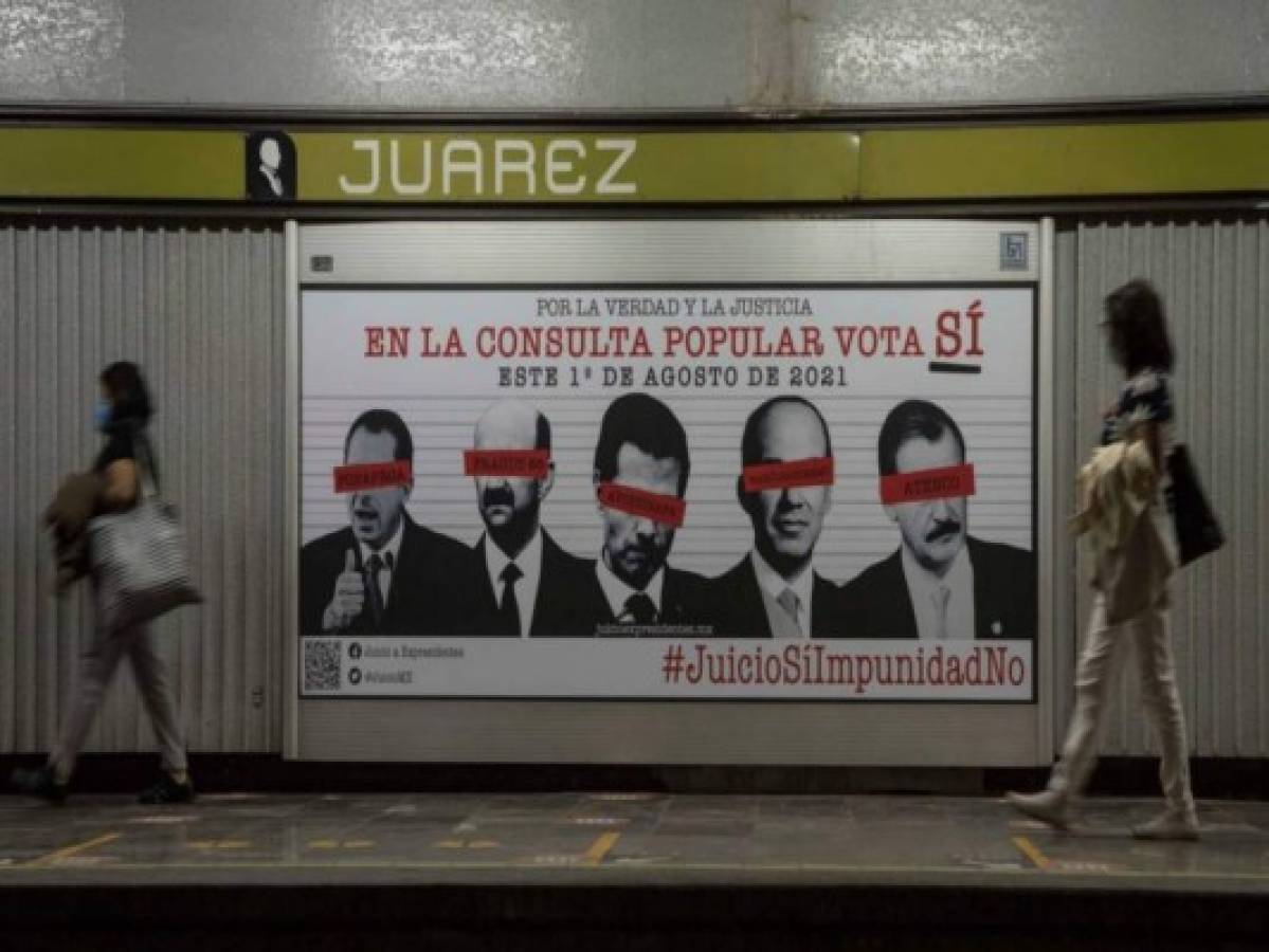 Pobre participación en referendo deja en el limbo investigación a expresidentes mexicanos