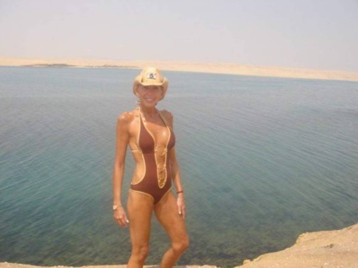 ¡Laura Bozzo en bikini!