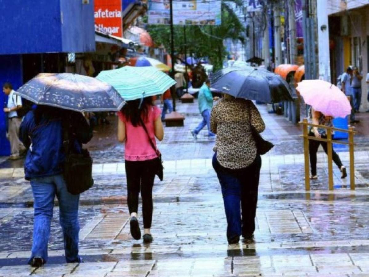 Lluvias y chubascos para centro, sur y suroccidente de Honduras 