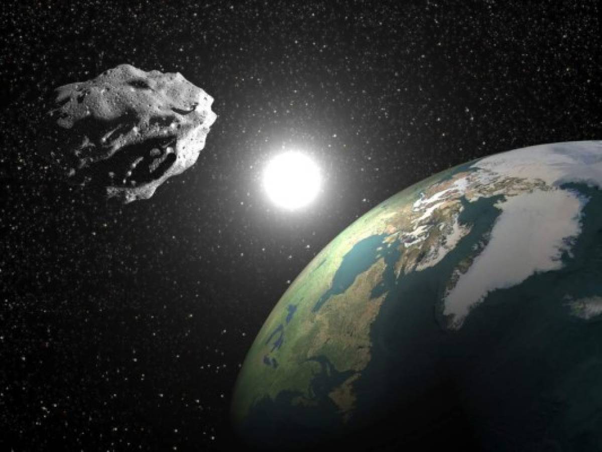Asteroide del tamaño de la pirámide de Giza pasará cerca de la tierra