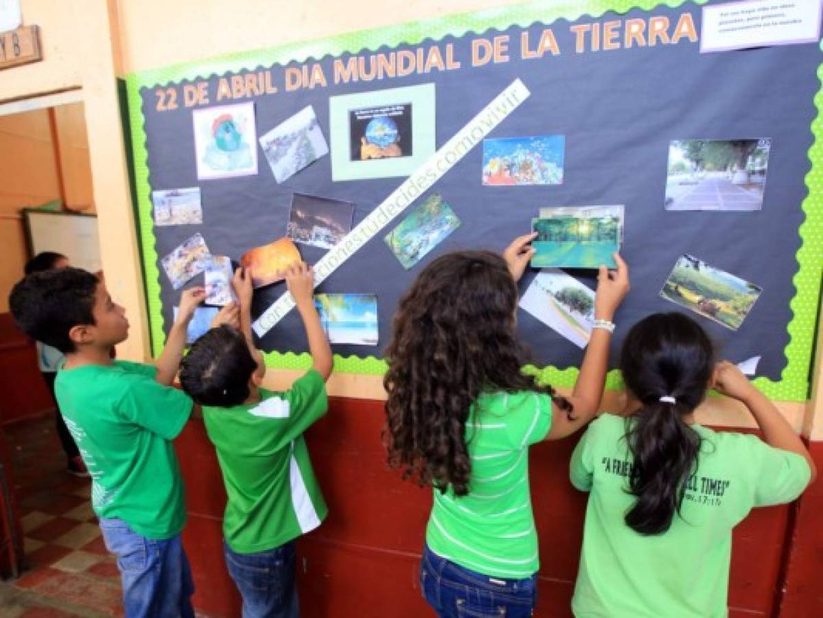 Más de 6,000 niños buscan alcanzar la medalla verde en la capital