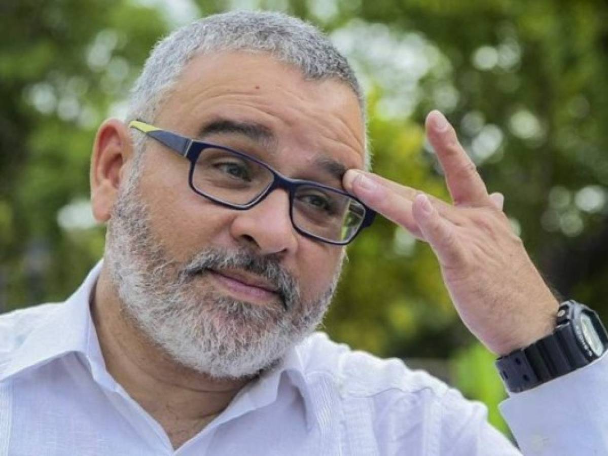 Libran orden de captura internacional contra expresidente de El Salvador, Mauricio Funes