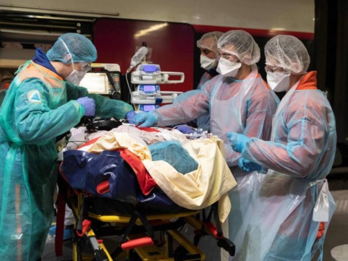 Francia supera las 4,000 muertes en hospitales por coronavirus