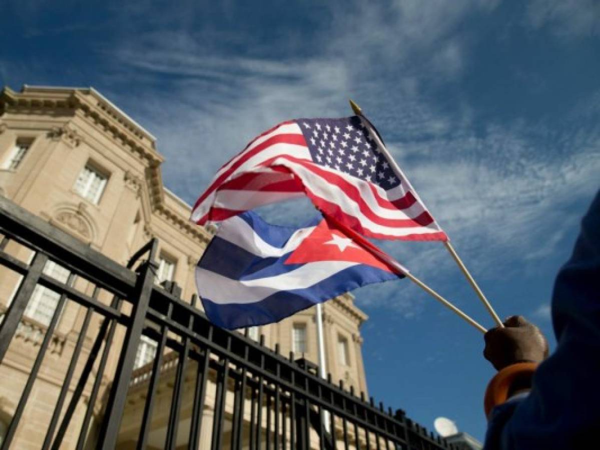 Barack Obama llega a Cuba para pasar la página a más de cinco décadas de fuerte antagonismo
