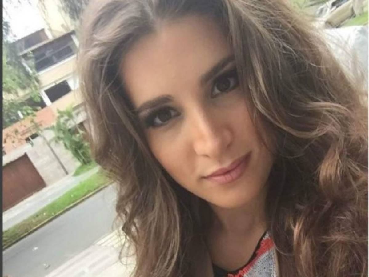 Cantante Alexa Ferrari se convertirá en mamá de un varón