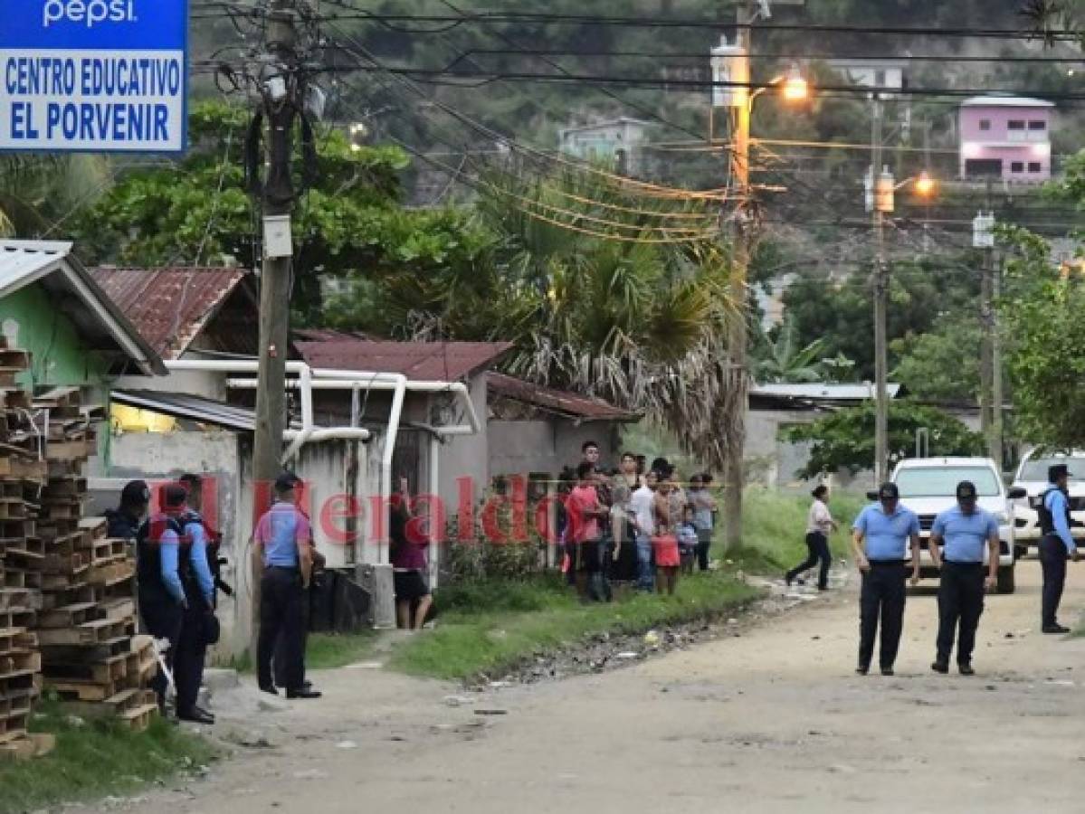 Sicarios en mototaxi matan a dos hombres en Lomas del Carmen de San Pedro Sula