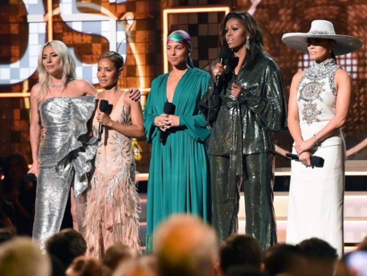 El Grammy se viste de mujer y premia el rap y el country