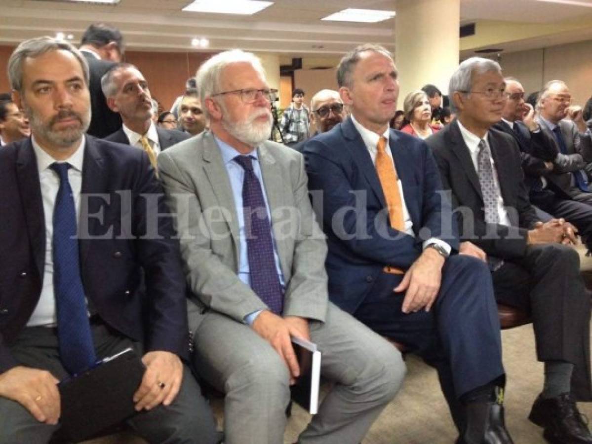 Comunidad internacional conoce preparación del Tribunal Supremo Electoral para elecciones generales