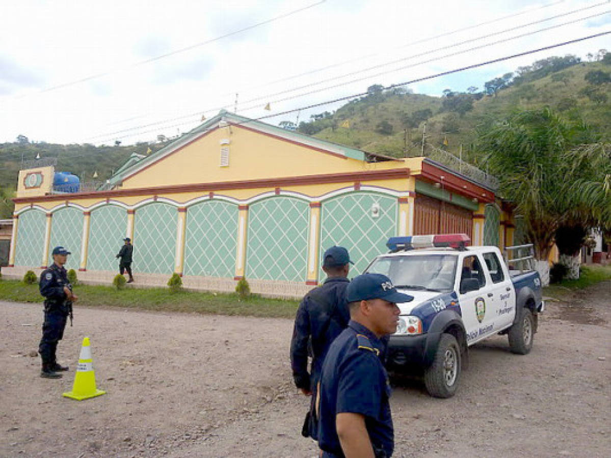Capturan a tres presuntos narcos en Olancho