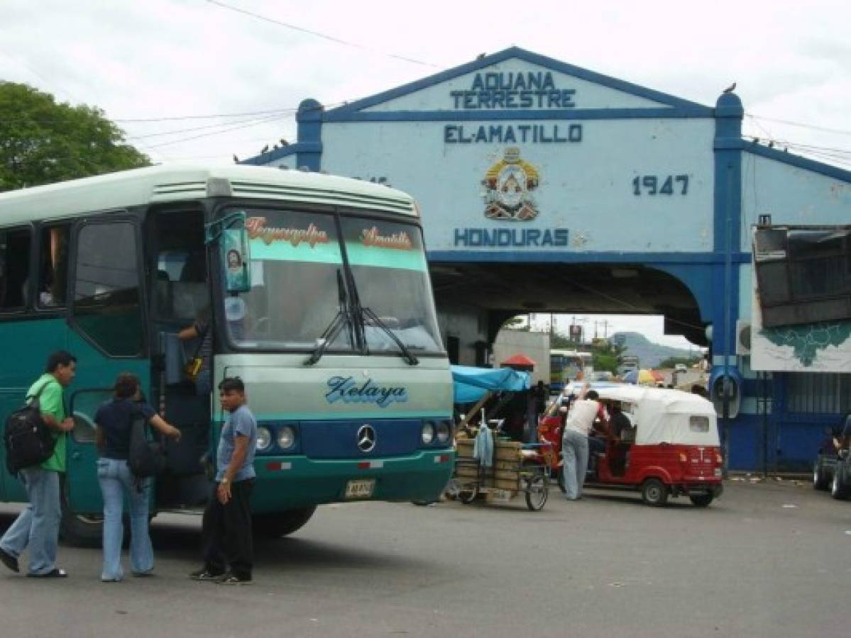 La aduana de El Amatillo, paso fronterizo por el sur de Honduras rumbo a El Salvador.