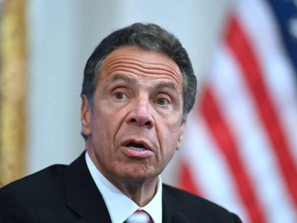 Una nueva acusacion más grave complica al gobernador de Nueva York