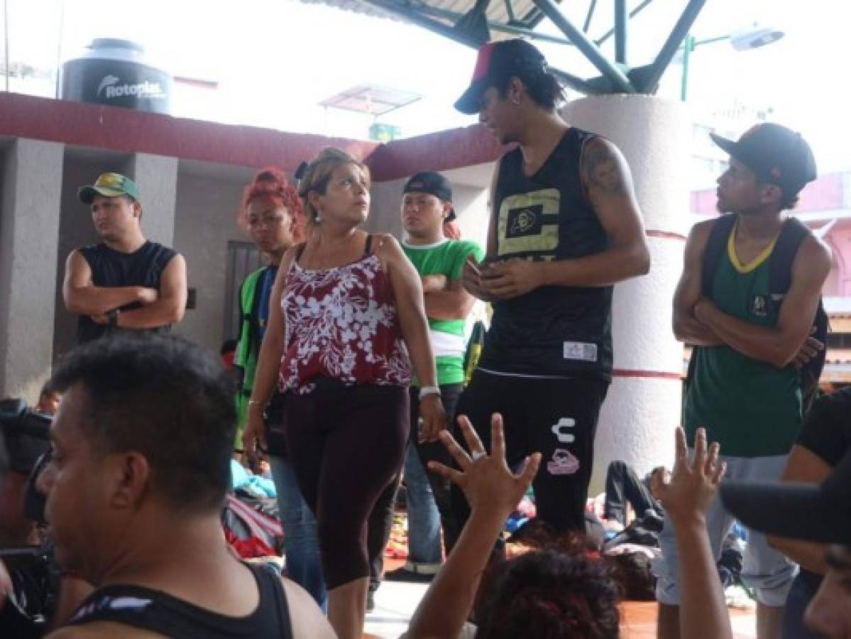 Danny Izaguirre, el futbolista que extiende la mano a la caravana migrante de hondureños