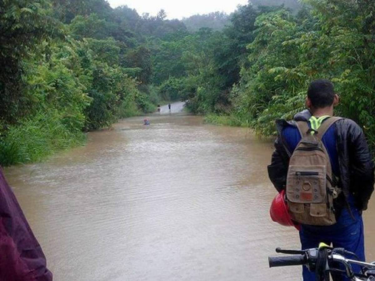Desbordamiento del río Patuca deja incomunicados algunos municipios de Olancho