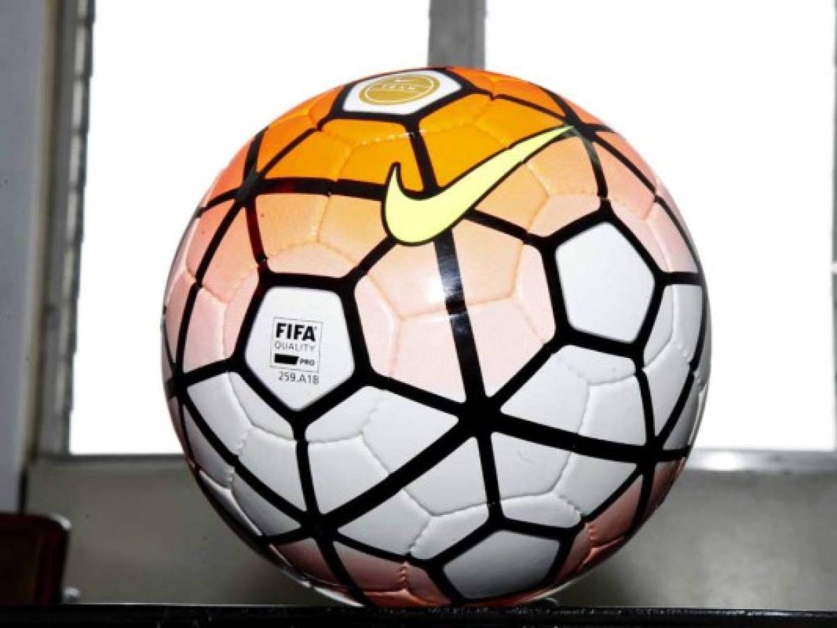Liga Nacional presentó su nuevo balón para la temporada 2016-2017