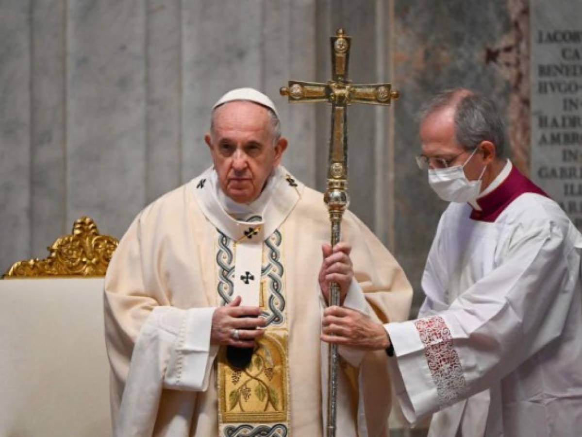 Libro del papa Francisco apoya protestas por Floyd, critica escépticos