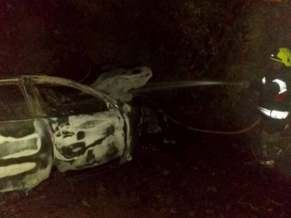 Una persona muere calcinada al incendiarse su vehículo en Nacaome