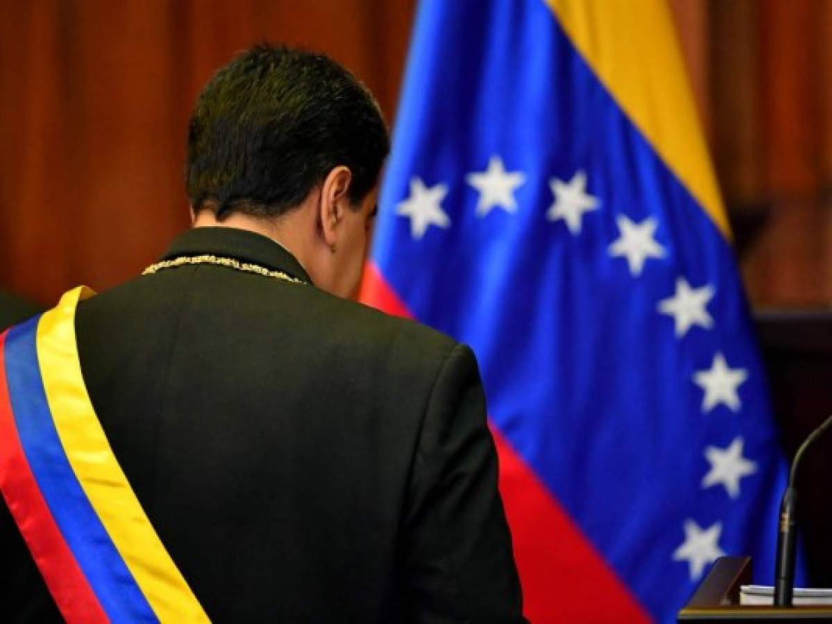 La OEA aprueba resolución que declara ilegítimo al presidente de Venezuela Nicolás Maduro  