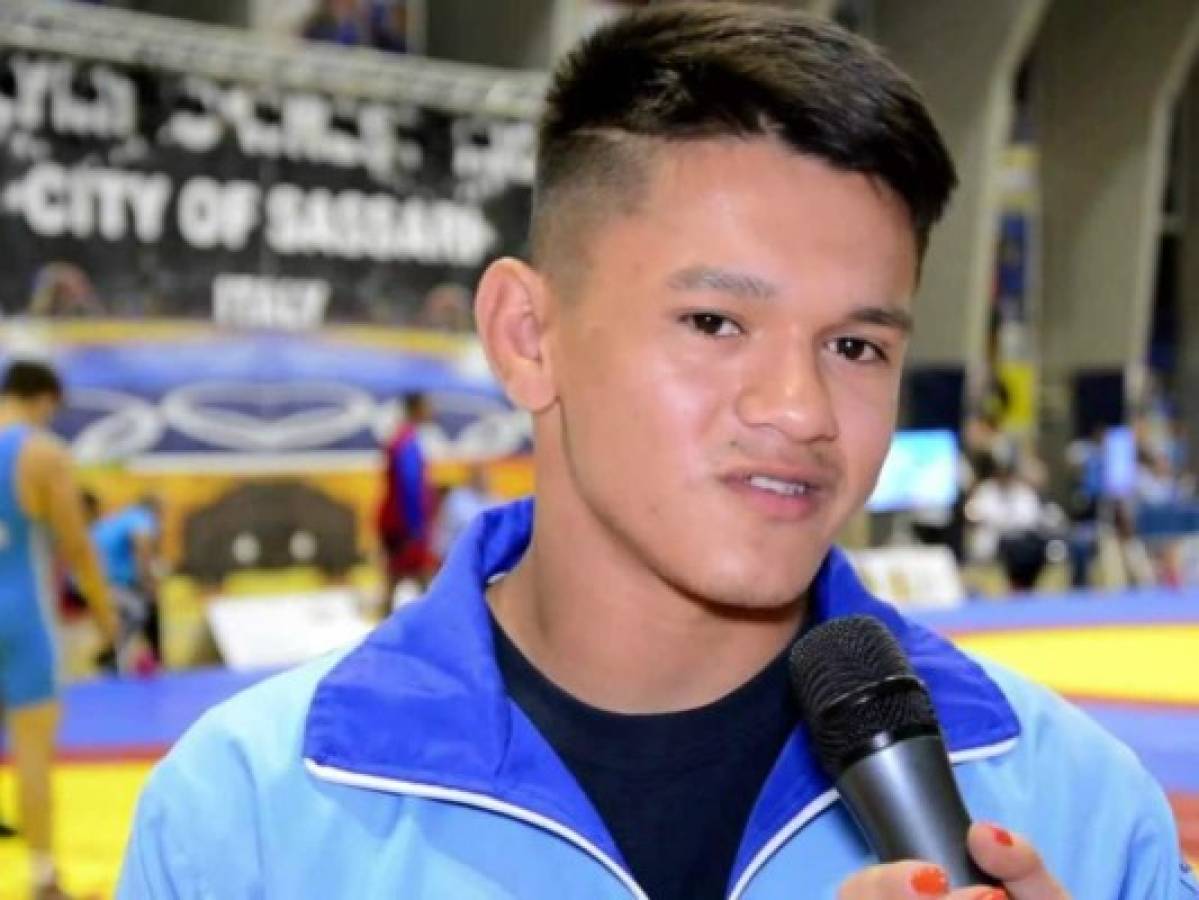 Luchadores hondureños listos para competir en el Mundial de Mongolia