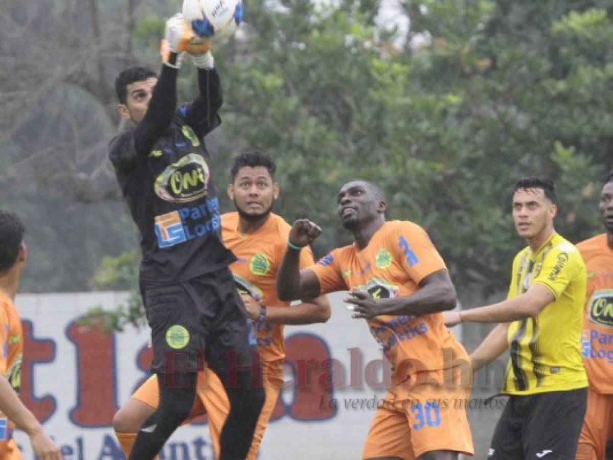 Javier Estupiñán y su nuevo reto en el fútbol hondureño: volver a primera división