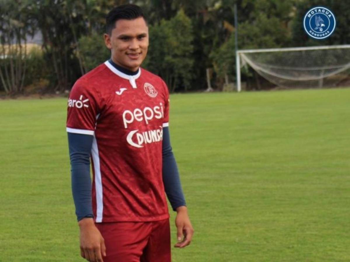Denil Maldonado se presenta a la pretemporada del Motagua para el Clausura 2022