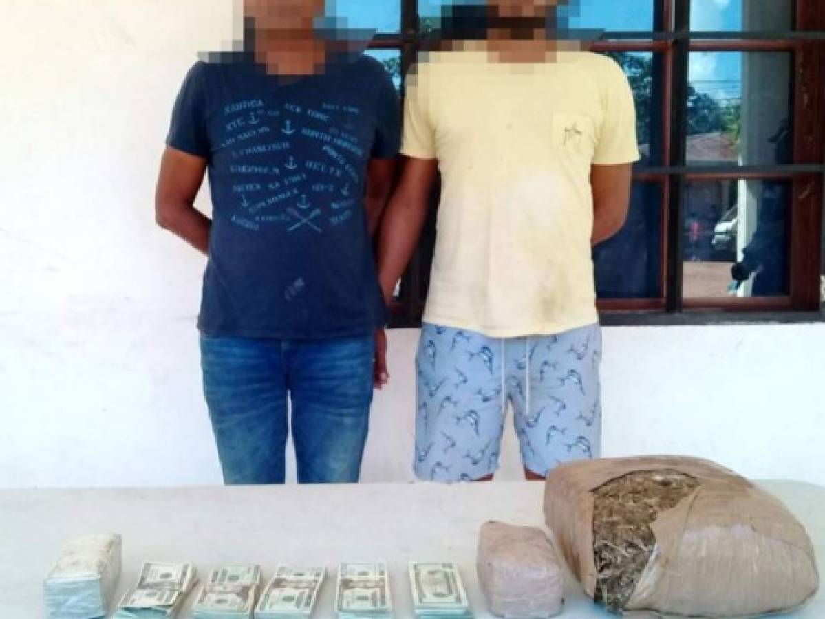 Capturan en Gracias a Dios a dos colombianos con supuesta marihuana y 15 mil dólares