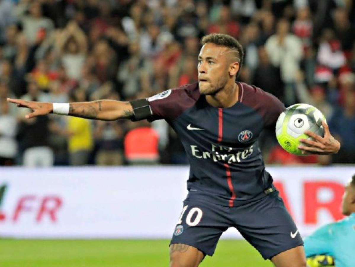París Saint-Germain 'lamenta la actitud del Barcelona' tras la demanda contra Neymar