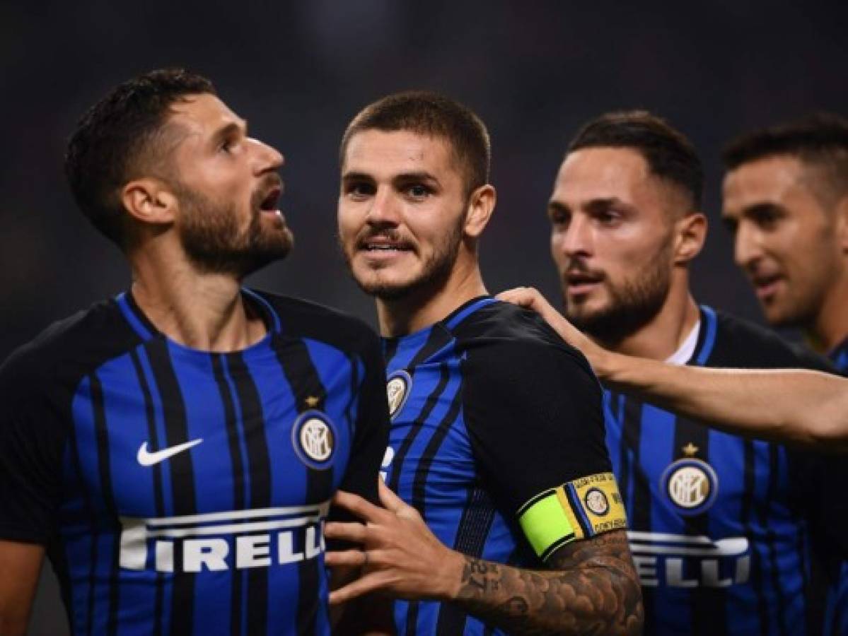 Con hat-trick de Icardi, Inter derrotó 3-2 al Milán en la jornada 8 de la Serie A