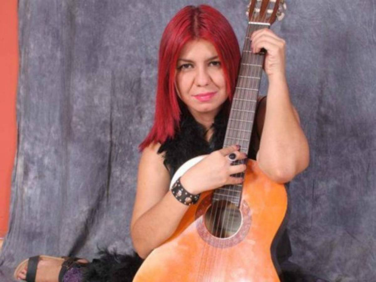 Cantante de ópera compone canción a Berta Cáceres