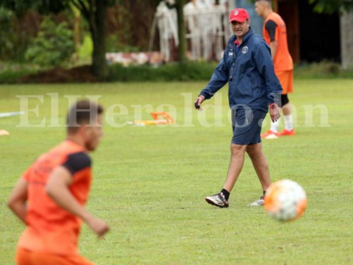 DT de Motagua Diego Vazquez: 'El Real Madrid de Zidane trabaja al estilo antiguo'