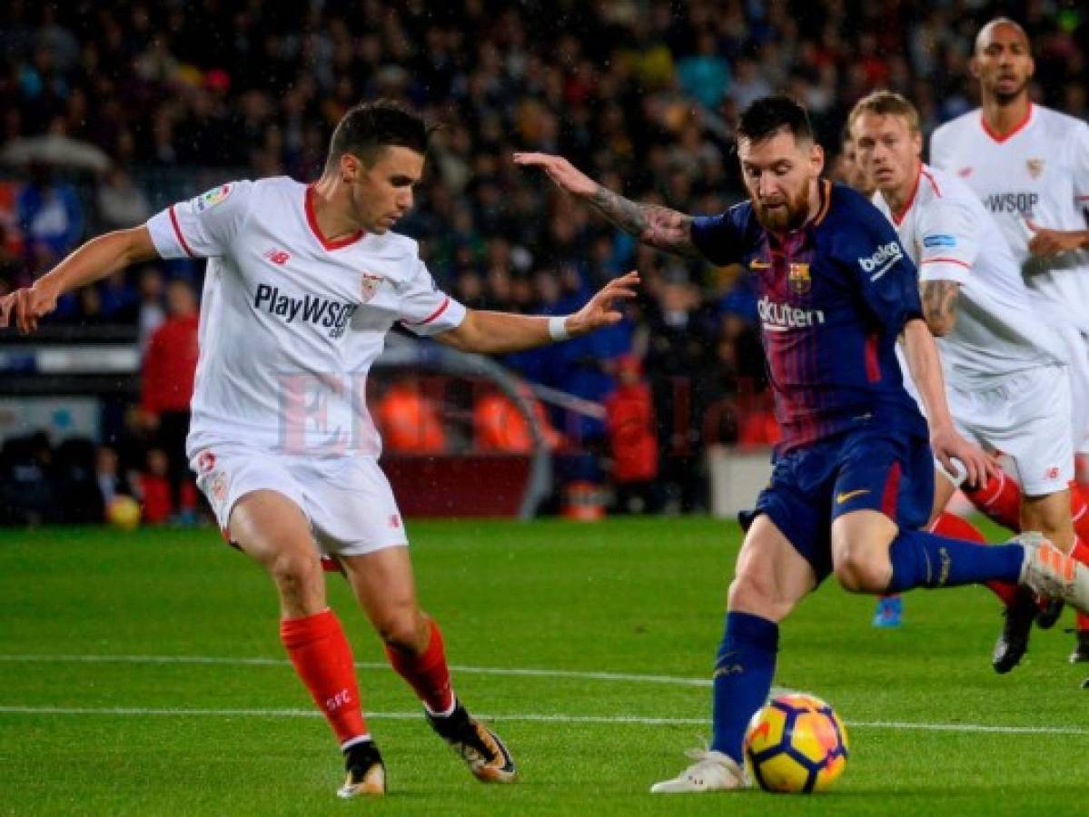 Barcelona hace los deberes con doblete de Paco Alcacer venció al Sevilla