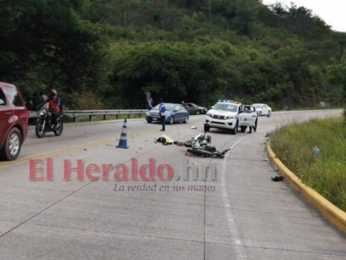 Un motociclista muerto y dos heridos deja accidente al sur de la capital