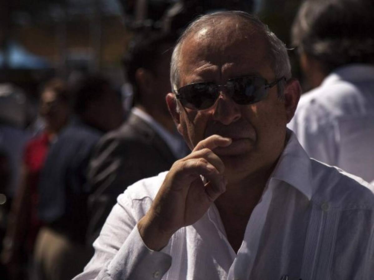 Fiscalía acusa por lavado de dinero a expresidente de Congreso salvadoreño