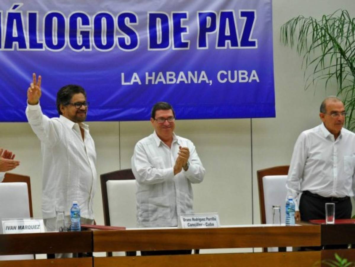 Colombia: FARC y gobierno alcanzan histórico acuerdo de paz