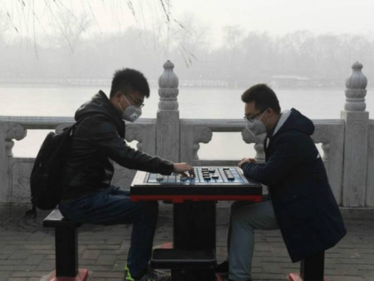 Pekín inicia el 2017 bajo una intensa capa de contaminación