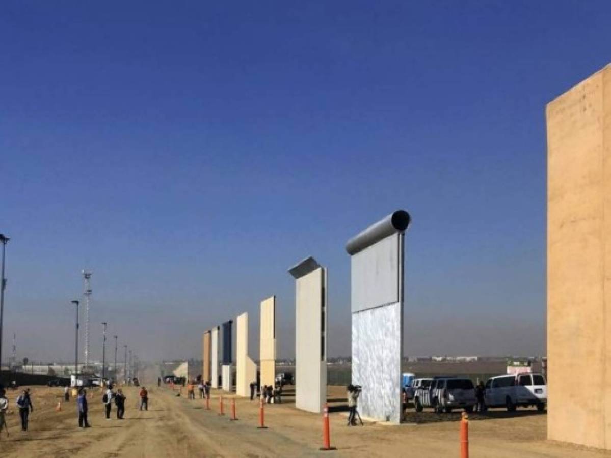 Hombre recauda fondos en internet para financiar el muro de Donal Trump