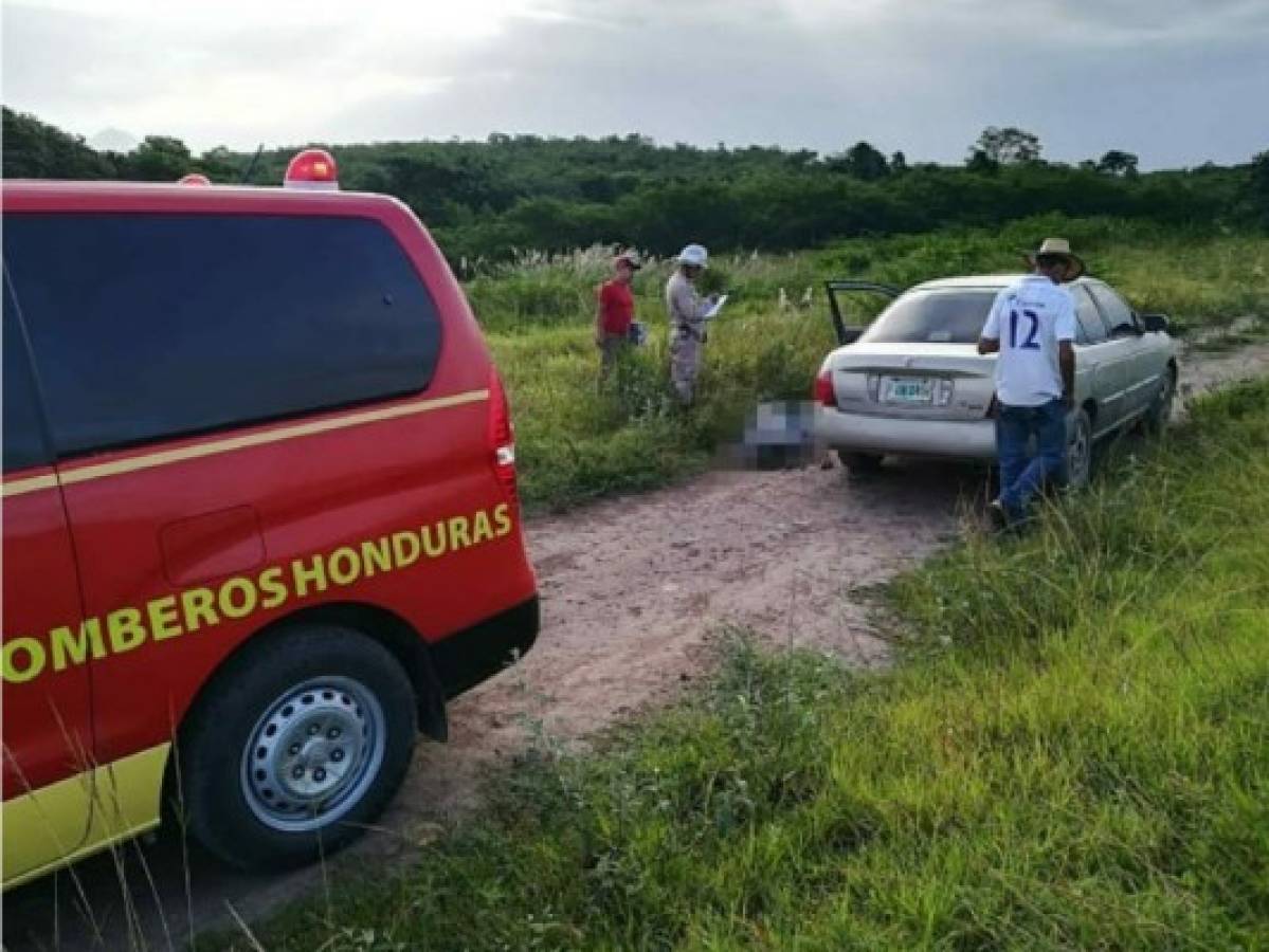 Encuentran a una persona muerta junto a su vehículo en Juticalpa, Olancho