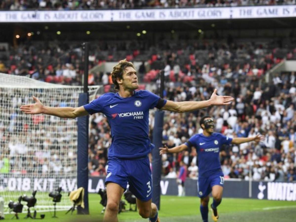 Chelsea gana al Tottenham (2-1) en el derbi de Londres con doblete de Alonso