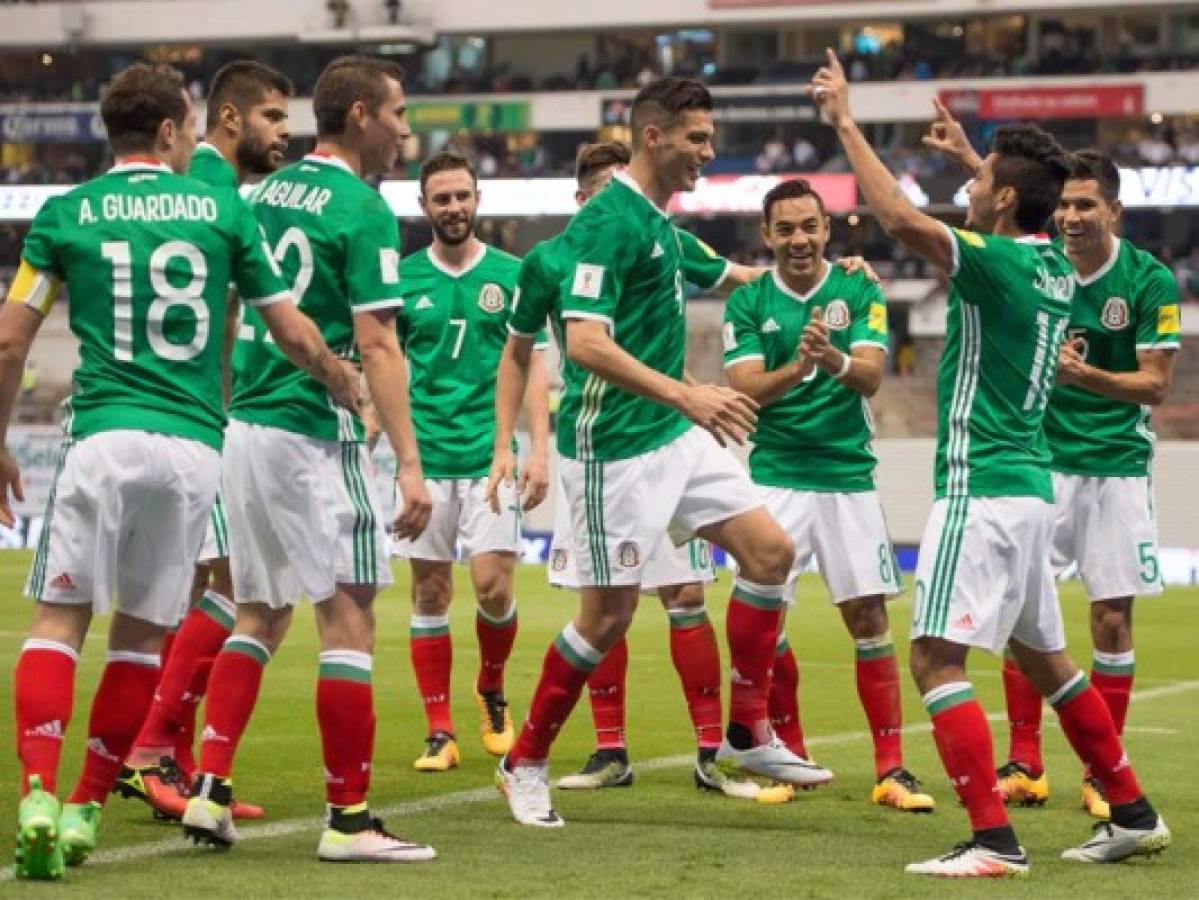 México llama a 32 jugadores para juego ante Honduras en la eliminatoria rumbo a Rusia 2018