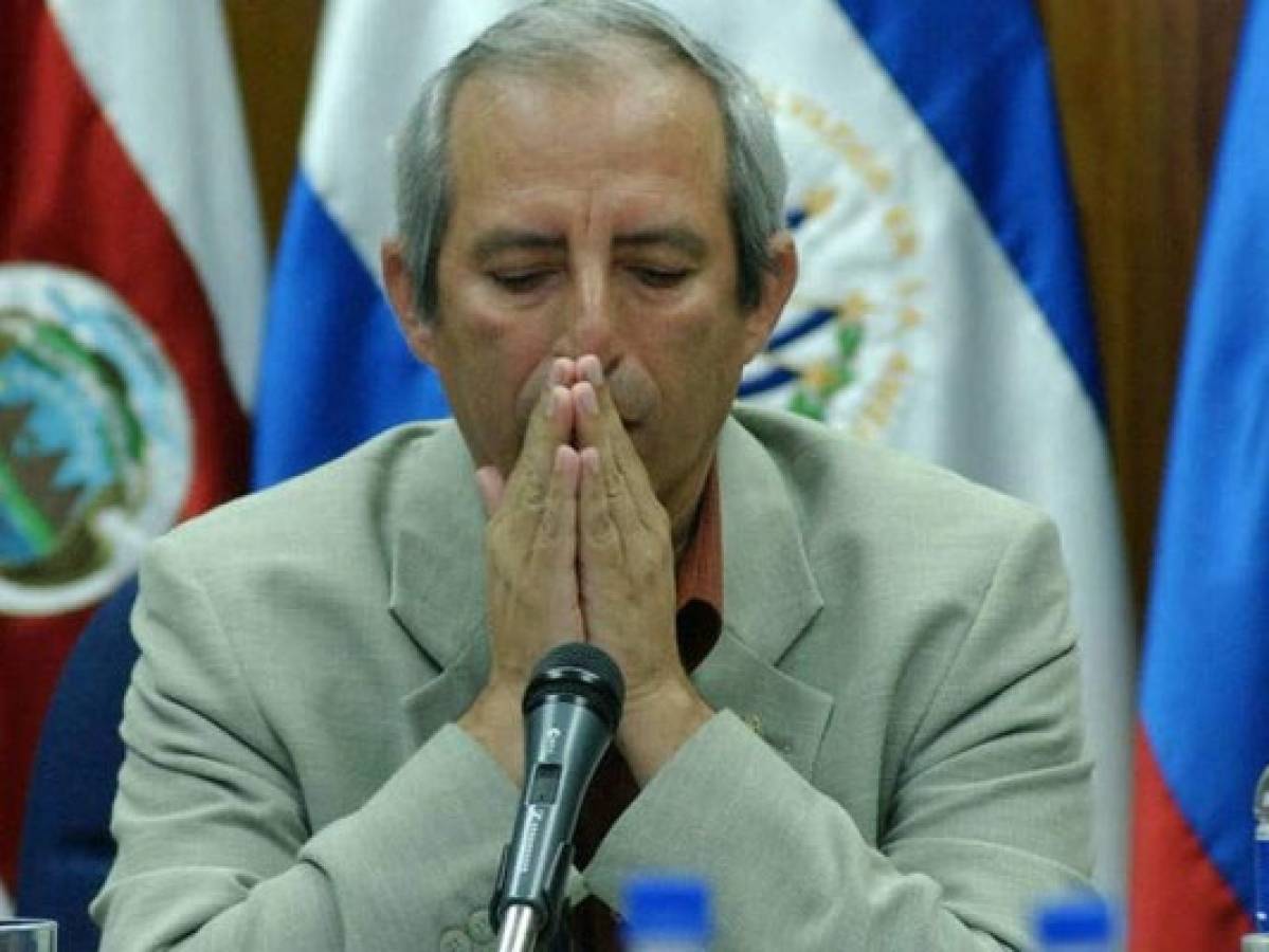 Acusan de corrupción a expresidente de Congreso salvadoreño 