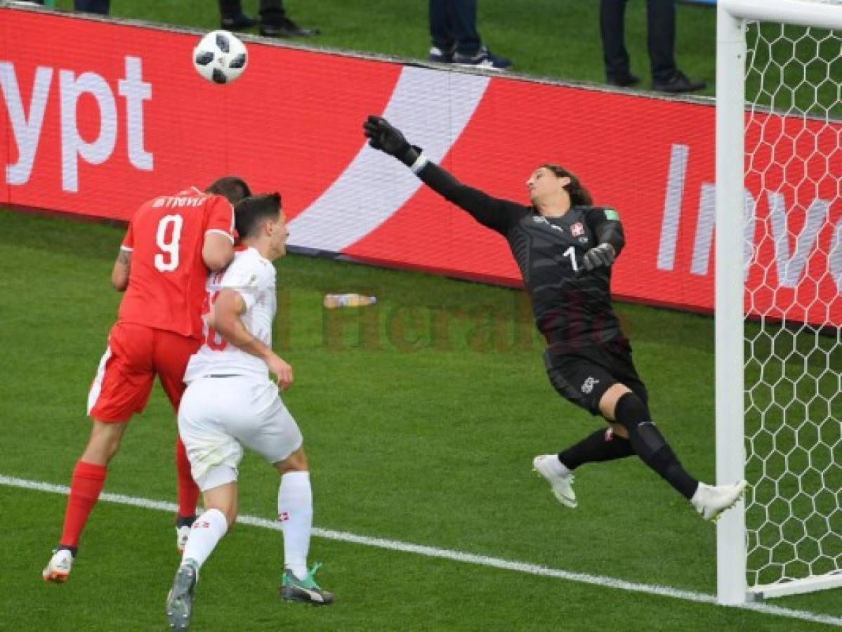 Suiza venció 2-1 a Serbia y le sigue los pasos a Brasil en el Grupo E de Rusia 2018