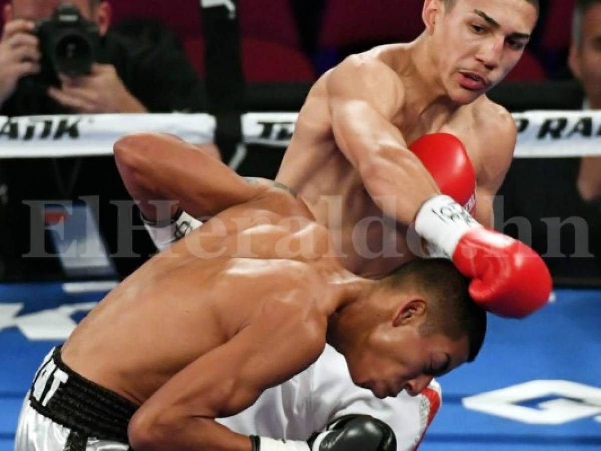 Hondureño Teófimo López gana su primera pelea profesional en Las Vegas