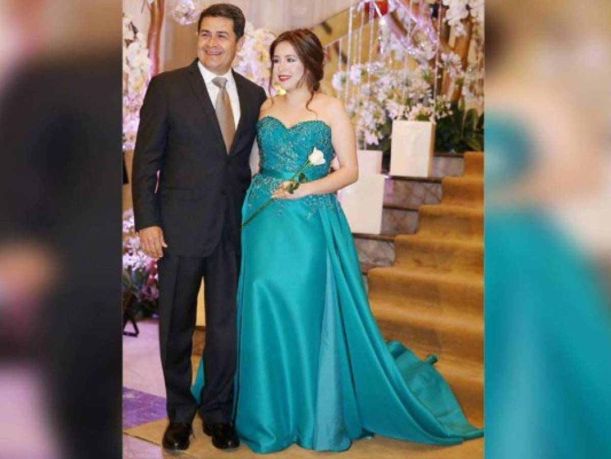 ¿Quién diseñó el vestido de la hija de JOH?