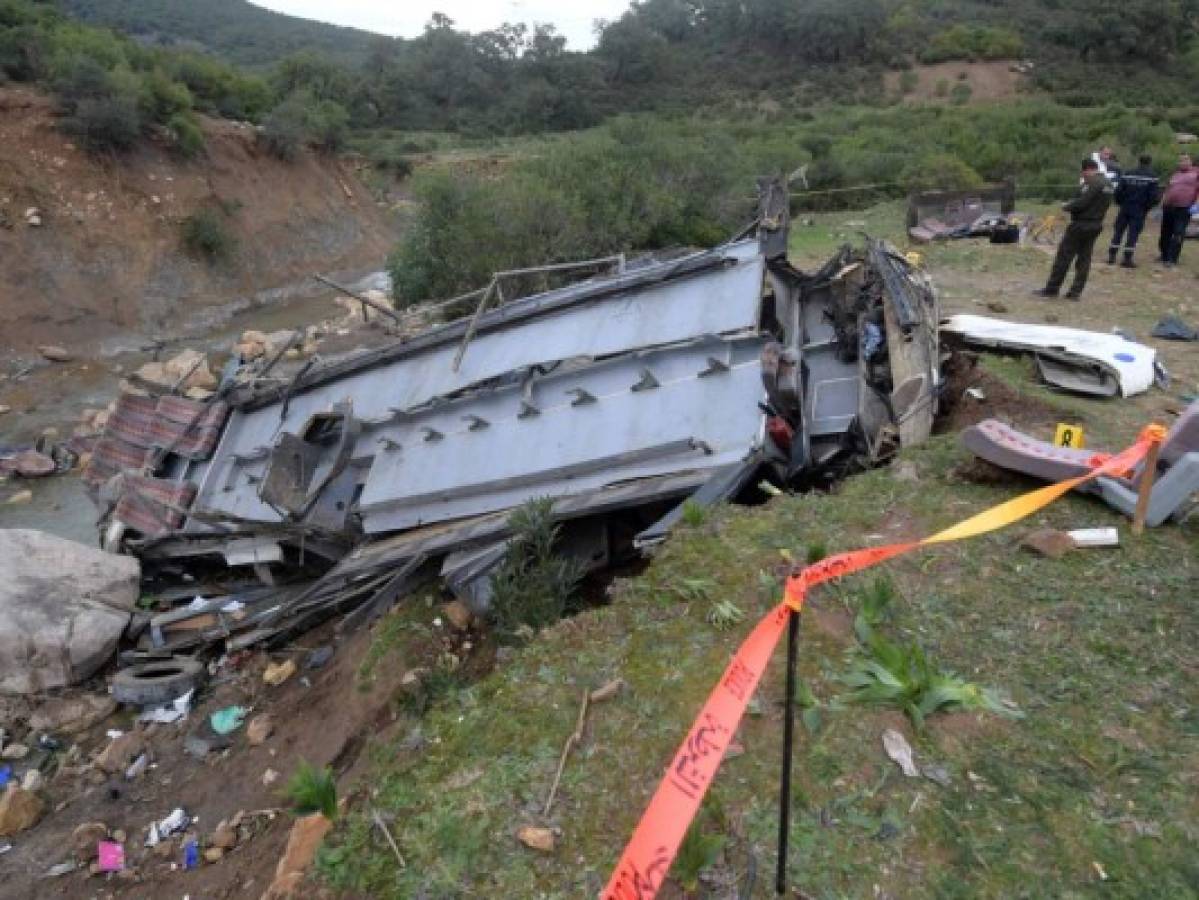 Mueren al menos 24 personas en un accidente de autobús en Túnez  